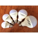 Светодиодная LED лампа E27 7W